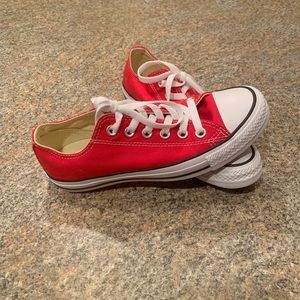 Converse low tops